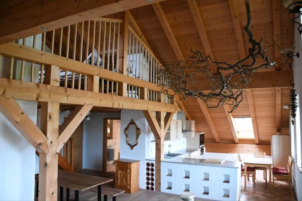 Ferienwohnung Glueck Saaldorf-Surheim Екстериор снимка
